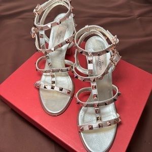 Valentino Garavani Rockstud Sandals